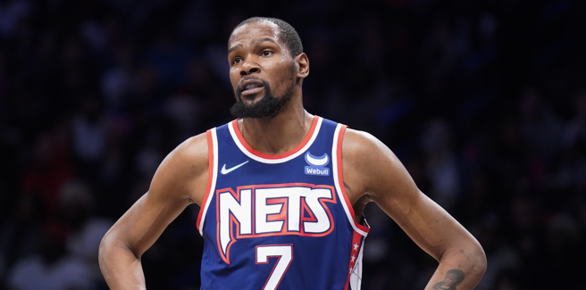 杜兰特「卖我」风波动盪联盟(美联社资料照)