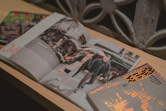 近年来，以地方为书写主体的出版物日益增加，为城市记录生活百态，凝聚地方认同与共鸣。（摄影／彭柏璋）