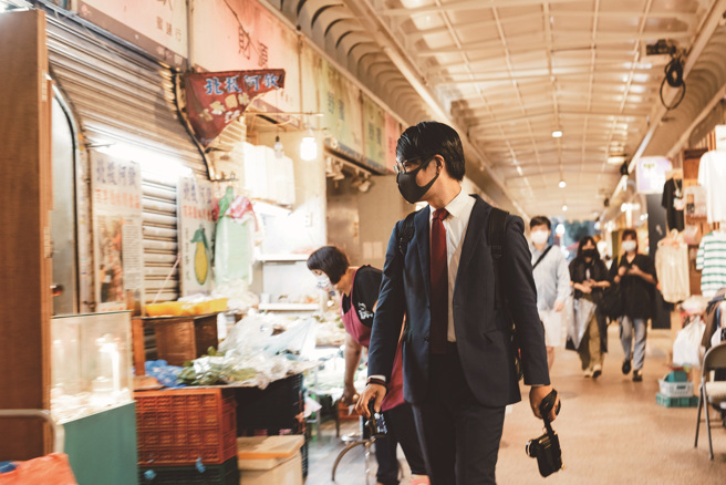 台北所拥有的生活感与「人味」，一直是安田夏树追求的主题。（摄影／小川先生）