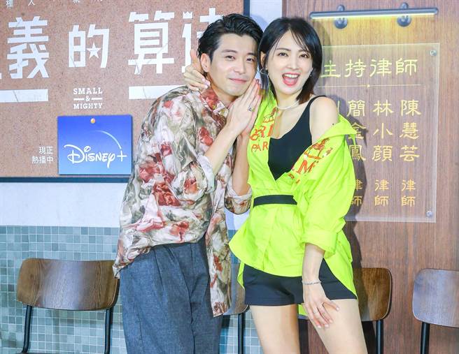 侯彥西（左）、林育品在劇中任搞笑擔當。（粘耿豪攝）