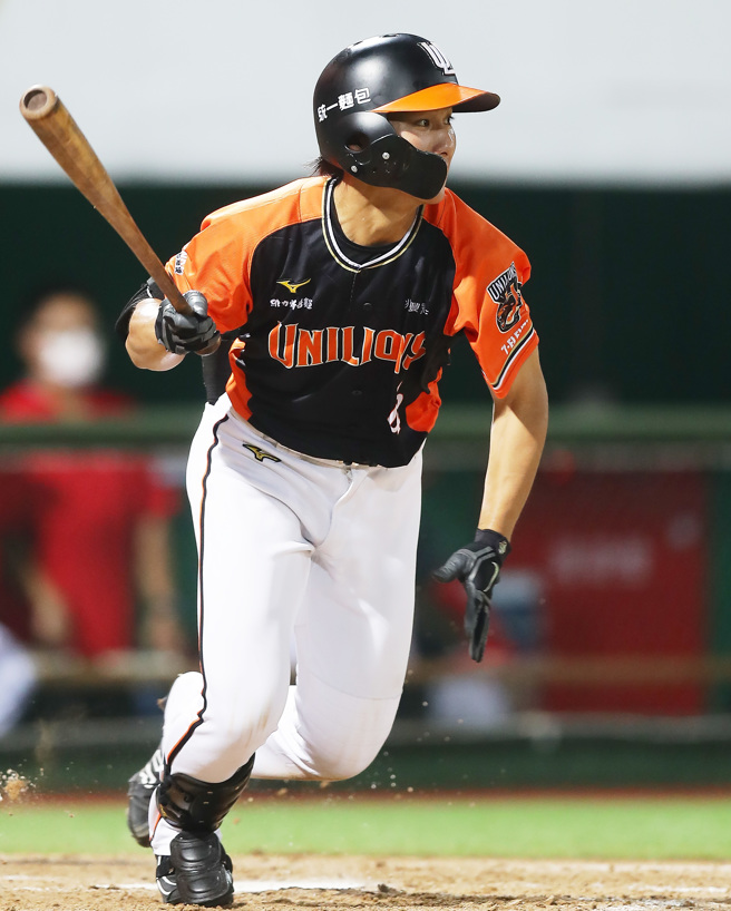 統一獅羅暐捷單場6打點。（季志翔攝）