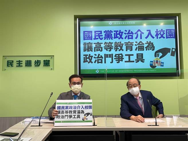 新竹市长林智坚论文争议持续延烧，民进党立院党团总召柯建铭今（8日）亲自主持记者会声援林智坚。（叶书宏摄）