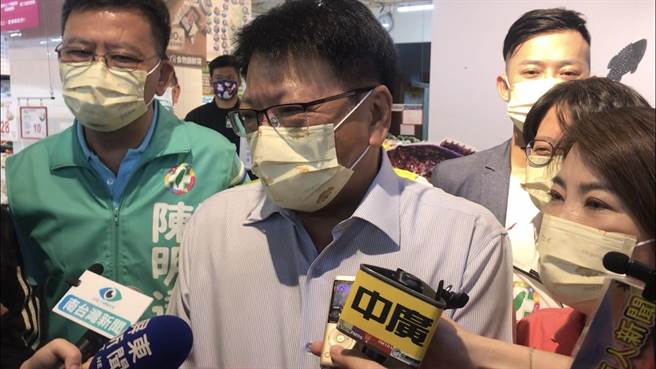 屏東縣長潘孟安稍早受訪表示，他相信蔡主席有她的睿智與智慧，到處徵詢是必然的，而他目前仍以縣政為主，沒有任何規畫。（謝佳潾攝）