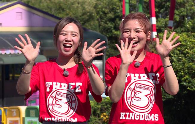 茵声和董仔。（台视提供）