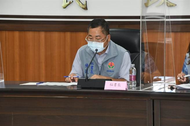 苗栗县政府8日上午召开万安45号防空演习协调会，由县府秘书长陈斌山主持。（苗栗县警局提供／谢明俊苗栗传真）