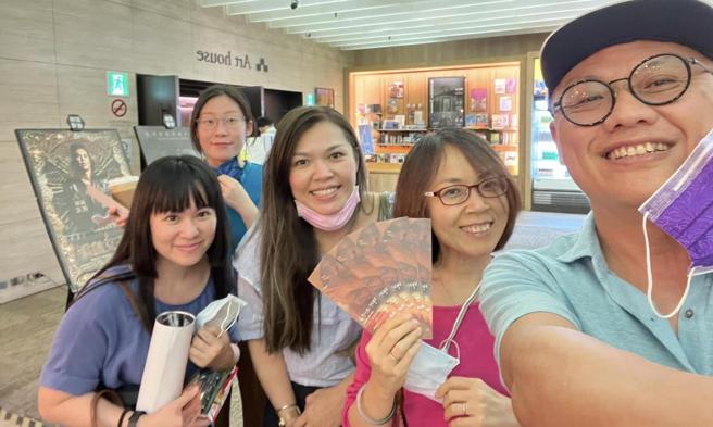 蔺奕》我们做电影的，整天在看电影