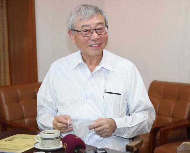 针对电价上涨是否助长企业出走潮，工总理事长苗丰强8日受访表示，比起电价问题，重新检讨能源结构较为重要；他也指出，乐见欧盟将核能纳入绿能的议案。（图/ 中央社）