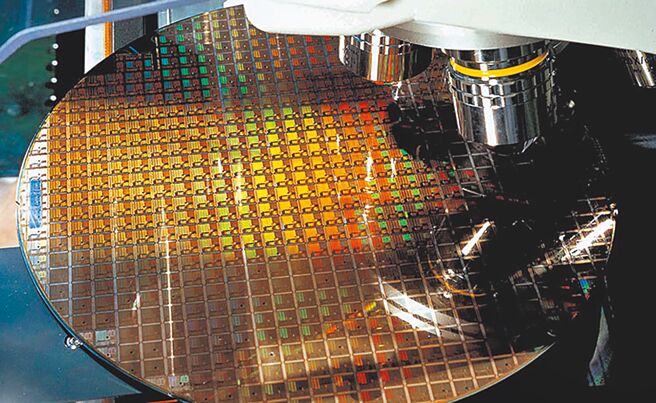 台积电先进制程技术领先，主要晶圆大厂时时刻刻急欲超车。图／台积电提供