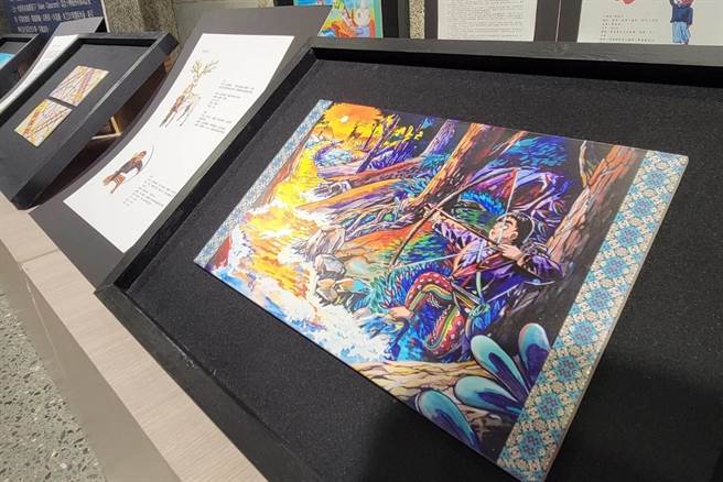 国立台湾史前文化博物馆原住民青年艺术节在卑南遗址公园游客中心展出。（蔡旻妤摄）