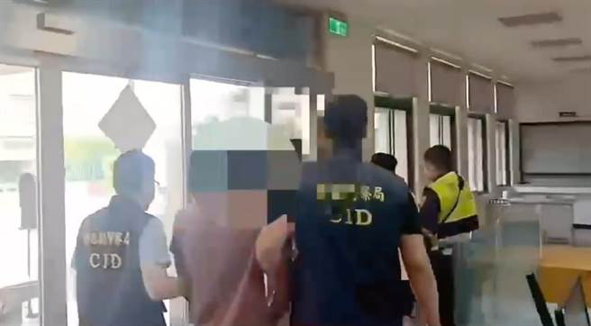 彰化縣秀水鄉一間小吃部8日晚間發生鬥毆，鹿港警分局逮捕3人。（鹿港警分局／吳敏菁彰化傳真）