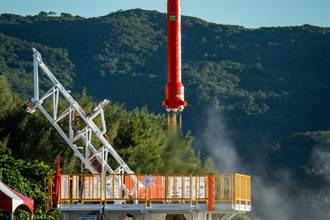 台第一枚科研火箭發射成功 科技部：投入太空產業最佳時機