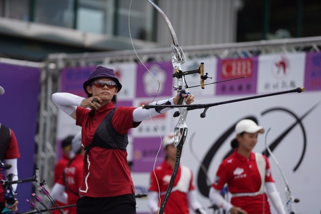 新北凱撒女單隋昀瑾表現亮眼。(中華企業射箭聯賽提供)