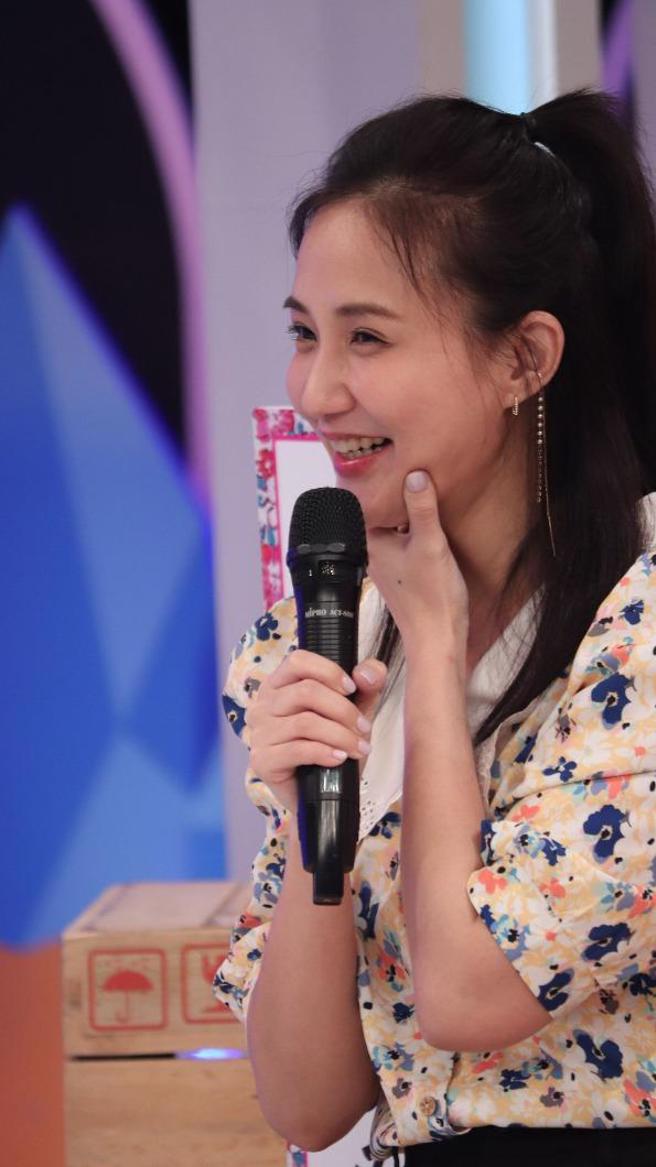 何妤玟在节目中被指控很爱乱放屁。（图／中天综合台提供）