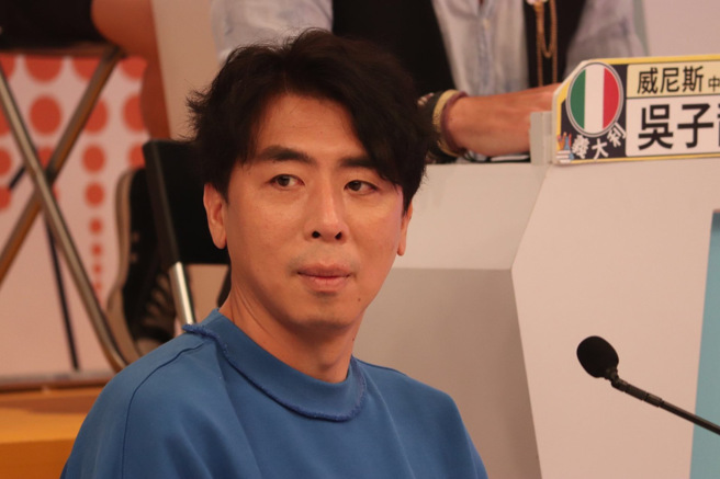 梁赫群爆料何妤玟私下爱赊帐。（图／中天综合台提供）