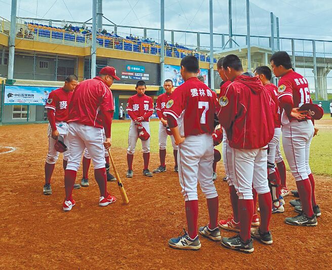 云林县麦寮乡经费多福利好，麦寮高中运动班午餐免费还有加菜金。（麦寮高中提供／张朝欣云林传真）