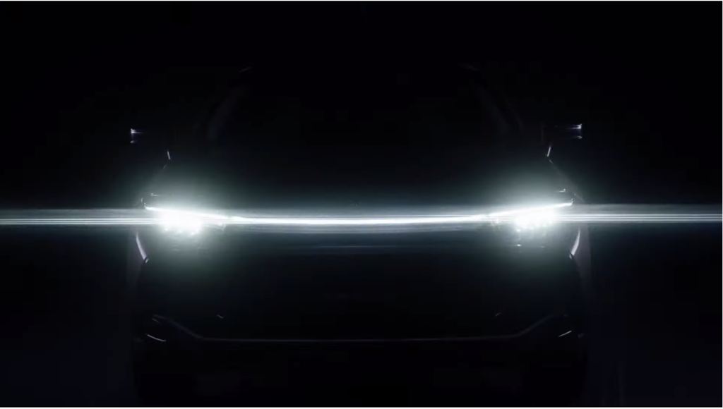Sedan or SUV？Toyota 釋出首支前導影片、CROWN 第 16 代揭開部分面紗 (圖/CarStuff)
