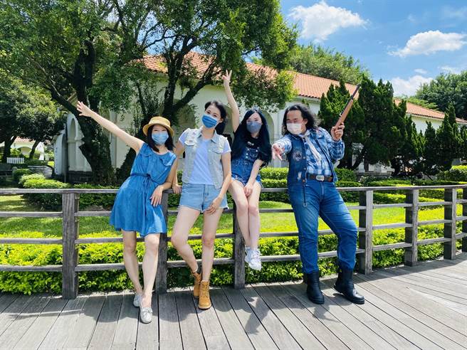 新北市立淡水古蹟博物馆将于7月16日下午4时至5时，在昵称为小白宫的前清淡水关税务司官邸举办「光音淡水－白宫牛仔疯派对」。(淡水博物馆提供)