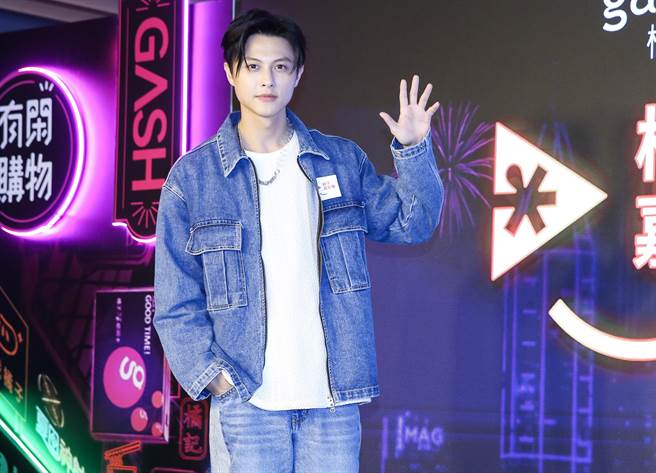 王子邱勝翊透露過去活動時，曾有粉絲私闖宿舍。（陳俊吉攝）