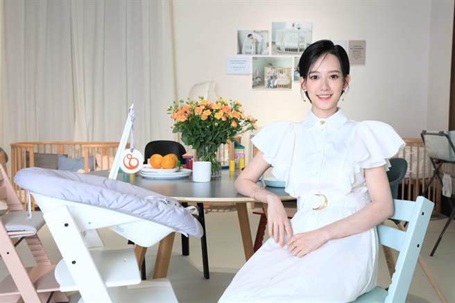 新手妈妈孟耿如产后首度亮相一起庆贺 Tripp Trapp®50 周年。（Stokke Tripp Trapp®提供）