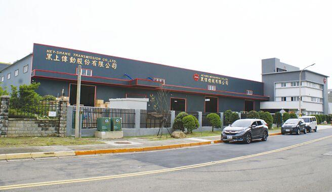 黑偉機械斥資新臺幣3億元打造桃科新廠全部竣工，力拚H2增產30％目標。圖／傅秉祥