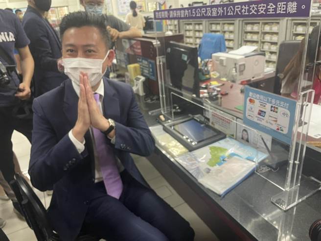 林智堅遷戶籍落腳桃園允諾延續鄭文燦政績建設中壢。(呂筱蟬攝)