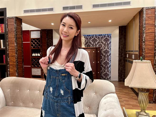 林韦君剧中身分曝光。（民视提供）