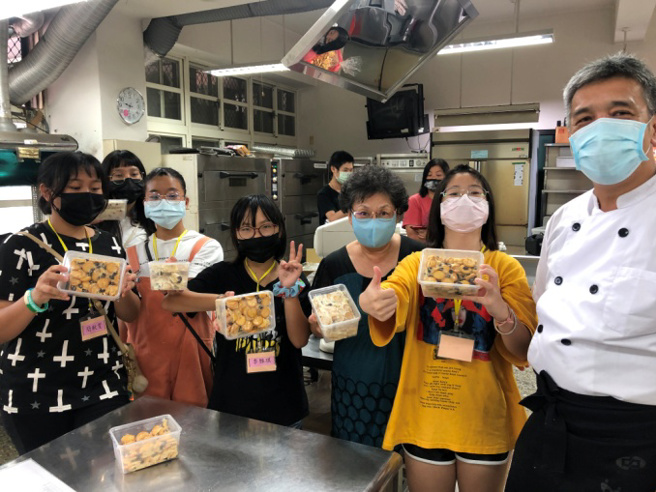 珍爱每个孩子-中市辅导中辍生成效六都第一。(图/台中市政府提供)