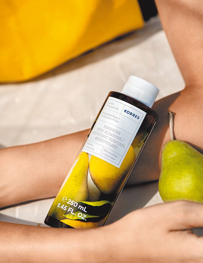 Korres佛手梨煥膚沐浴乳，250ml／680元。（Korres提供）