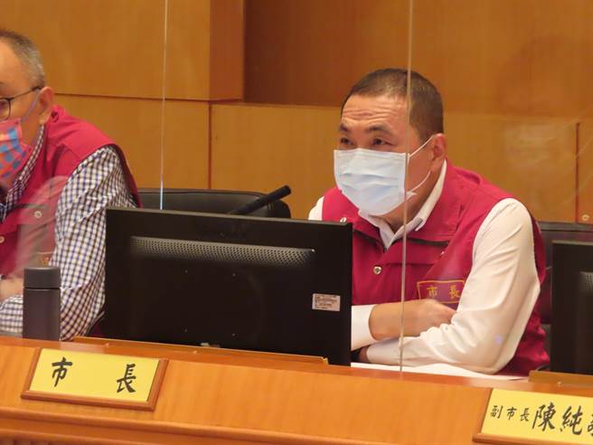 林佳龍新北口誤成「台北」 侯：剛轉換心情多給他時間準備。（葉德正攝）