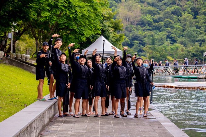 ▲ 花莲体中在全中运赛事中囊括三面金牌，展现惊人的龙舟实力，期待未来能在亚运赛会中为台湾争光！ ( 图／花莲县政府 提供)

