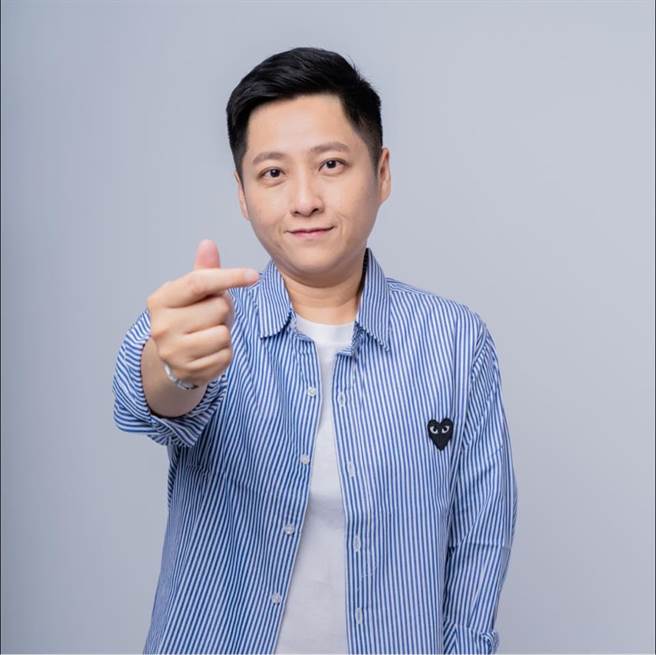 前高市議員朱挺玗今年退出國民黨後，仍持續經營基層，今（13）日她宣布，年底前鎮小港區市議員選舉絕不缺席。（柯宗緯翻攝）