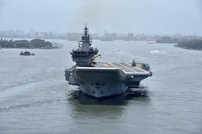 印度海軍宣布，「維克蘭號」已完成第4階段海試，並公布多張該艦的照片。（圖／印度海軍臉書）