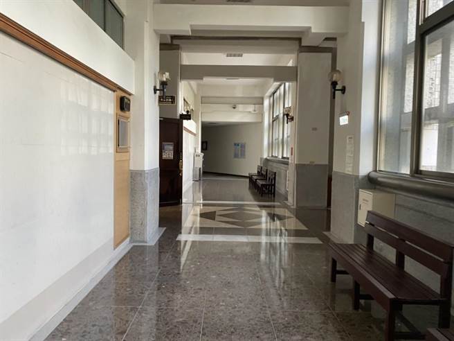 业者因车辆翻覆损失向第二区养工处声请国赔，原判赔74万余元，台中高分院发回更一审，判养工处赔127万余元，全案仍可上诉。（张妍溱摄）