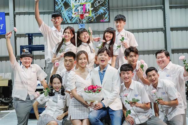 宥勝用心準備向周曉涵求婚。（TVBS提供）