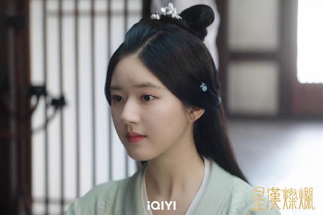 赵露思饰演聪明机灵的程少商。（爱奇艺国际战提供）