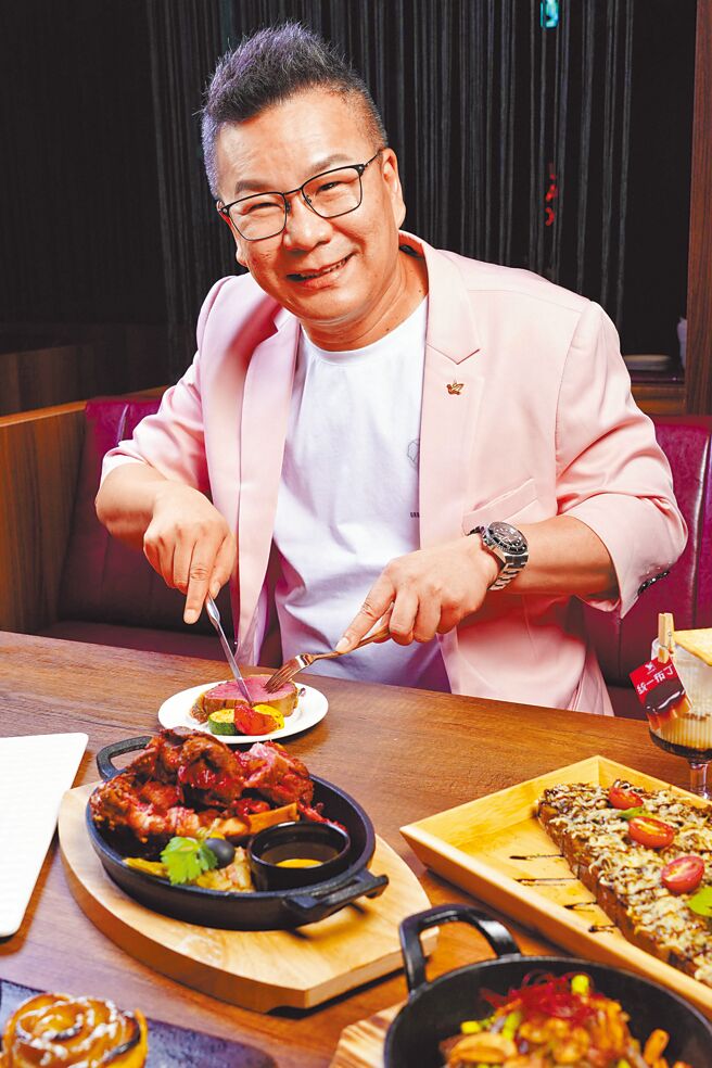 沈玉琳表示美食对婚姻经营有加分效果，因此常找美味的餐厅慰劳老婆芽芽。（MUIM Taipei提供）