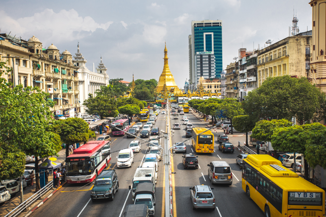 缅甸救难人员和当地媒体表示，一枚炸弹在商业大城仰光一座购物中心附近爆炸，造成2人死亡、11人受伤。图为示意图。（达志影像／shutterstock）