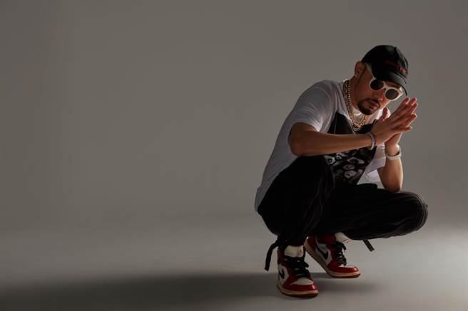 熱狗進來推出新歌，唱出內心深層感受。（本色音樂提供）