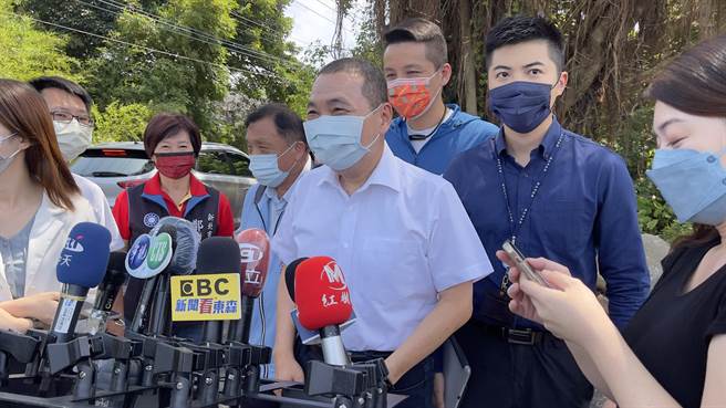 面对林佳龙动作频频，新北市长侯友宜以一贯的态度回应，将全力拚市政。（吕健豪摄）