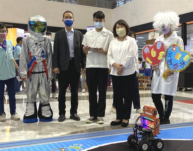 嘉義市長黃敏惠宣布2022科學168博覽會將登場。（廖素慧攝）