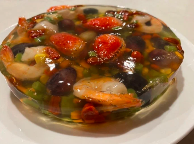 网友表示自己最后还是吃下又甜又咸的营养果冻，但噁心到想让他直接选择死亡。（翻摄自Dcard）