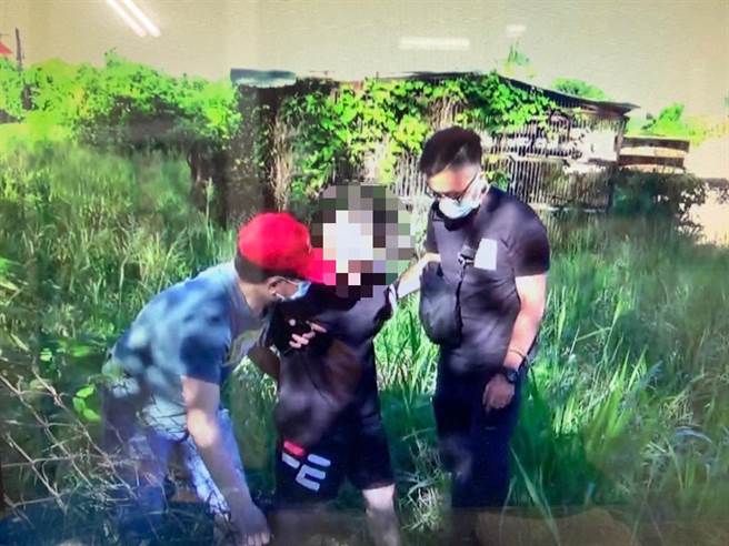 趙男與女友陳女等5人經營販毒集團，販售一、二級毒品牟利，於11日遭警方鎖定逮捕。（翻攝照片／崔正綱高雄傳真）