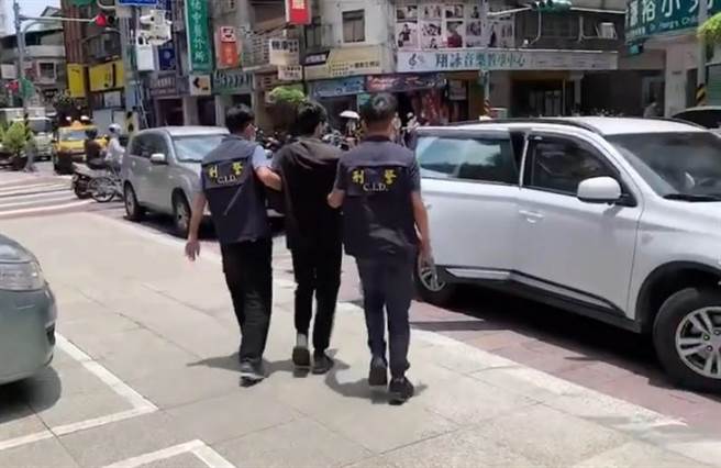 警方3人依毒品危害防制条例罪嫌，移送花莲地检署侦办。（警方提供／李奇叡新北传真）