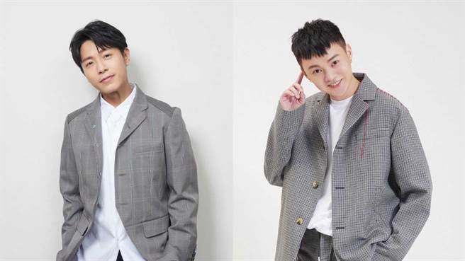 許富凱（右）、韋禮安為一年一度「竹北新月沙灘海洋音樂嘉年華」獻唱。（中視提供）