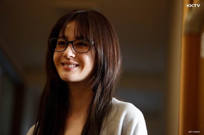 松本若菜首度独挑大梁主演《復讐的未亡人》。（KKTV提供）