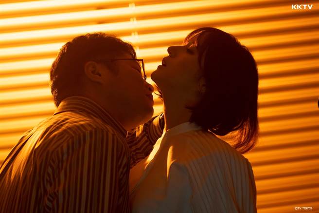 《復讐的未亡人》首集就有超级重咸场面。（KKTV提供）