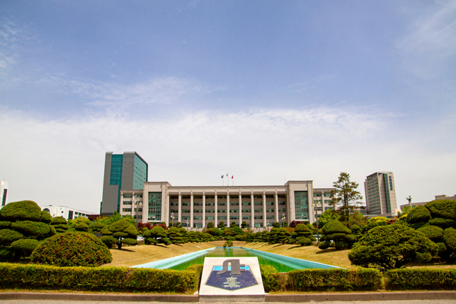 韓國仁荷大學15日驚傳離奇命案。(示意圖／shutterstock)