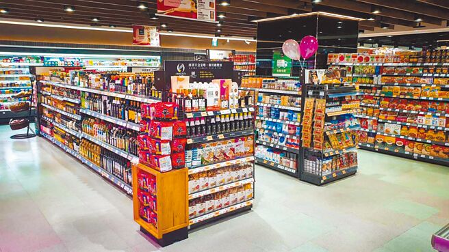 永和比漾广场B2顶级超市Mia C’bon开幕，首3日对比去年同期来客交易数增长50％。（比漾广场提供）