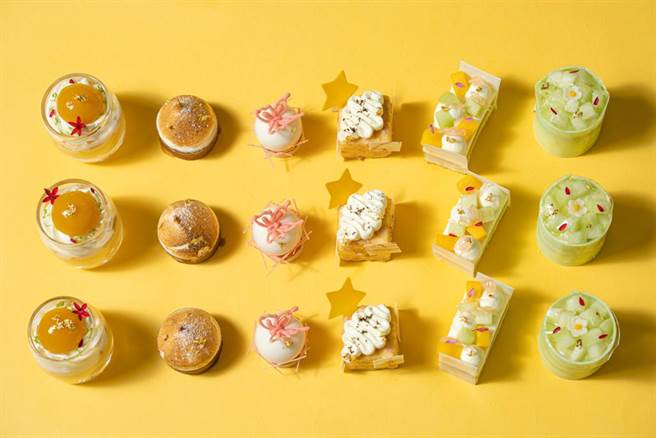 新竹喜来登「盛夏缤果派对」提供哈密瓜生乳蛋糕、玫瑰荔枝覆盆子Ispahan、芒果布丁等7款。（新竹喜来登提供／罗浚滨新竹传真）