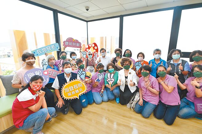 桃园市中坜一号社宅社福大楼15日启用，5楼为长照机构，提供65岁以上长者日间照顾服务，也扩充居家服务与临时住宿服务。（桃园市政府提供／蔡明亘桃园传真）